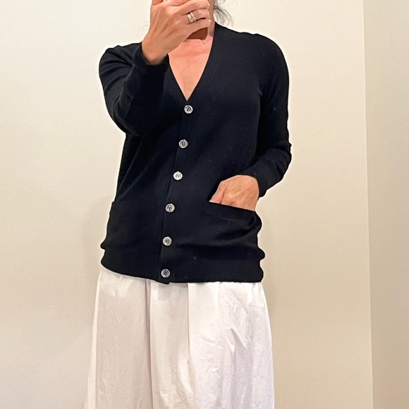 black 100% cashmere v neck cardigan size S NWT